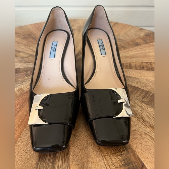 Prada Pumps - Picture 2 of 4